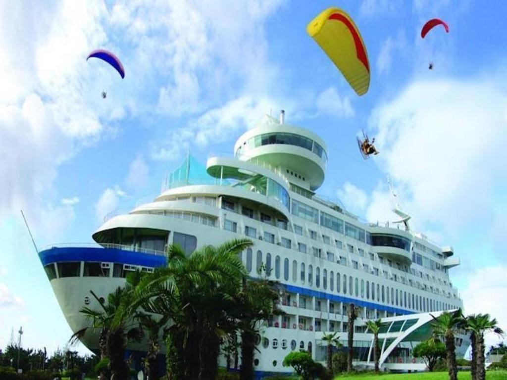 Sun Cruise Resort And Yacht Kosong-dong المظهر الخارجي الصورة