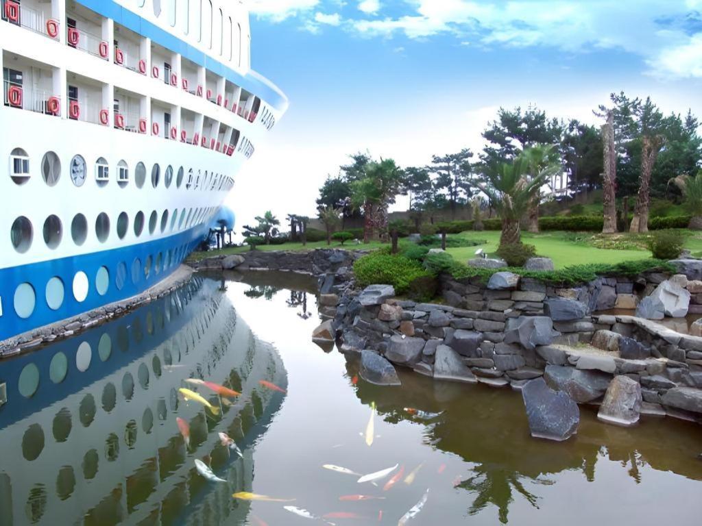 Sun Cruise Resort And Yacht Kosong-dong المظهر الخارجي الصورة