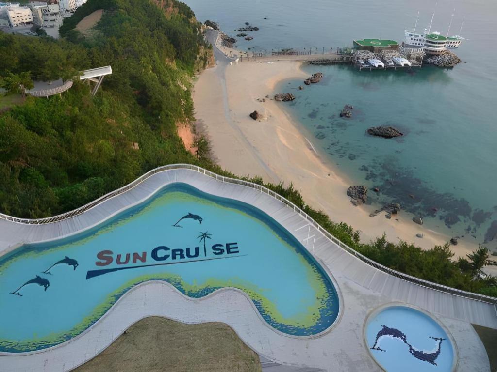 Sun Cruise Resort And Yacht Kosong-dong المظهر الخارجي الصورة